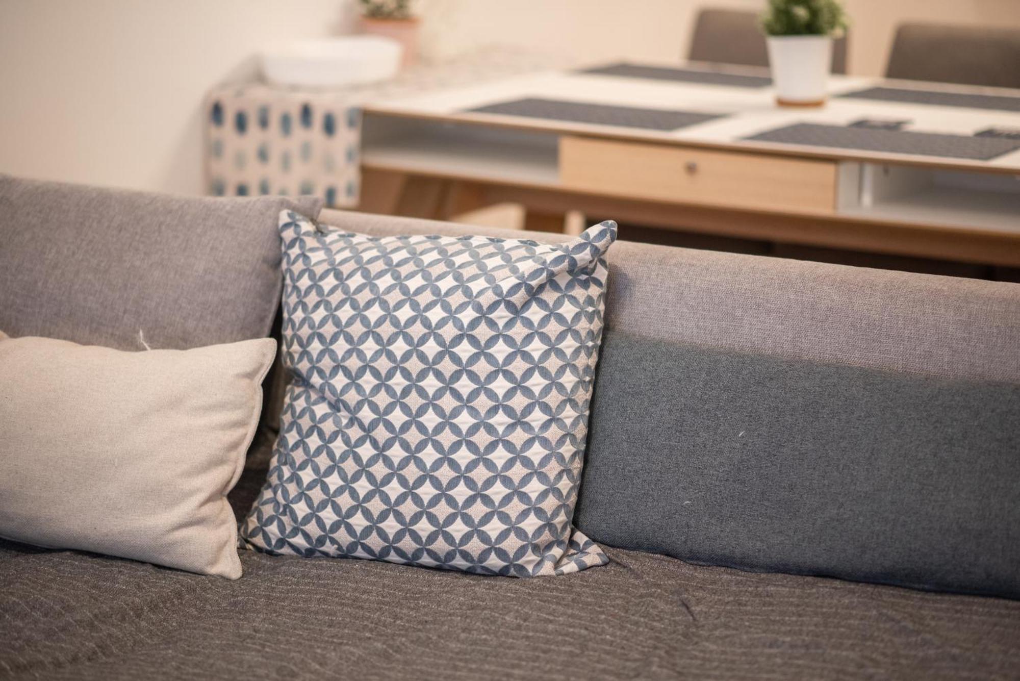Urban Comfort Apt Near Downtown アテネ エクステリア 写真